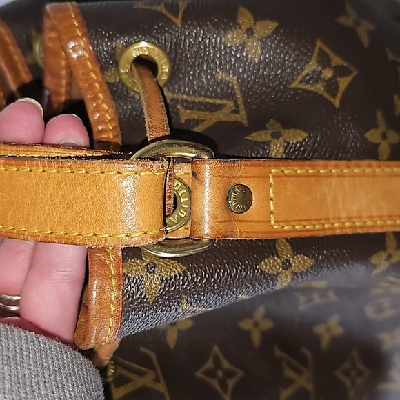 Louis Vuitton Petite Noe Monogram - Picture 3 of 16